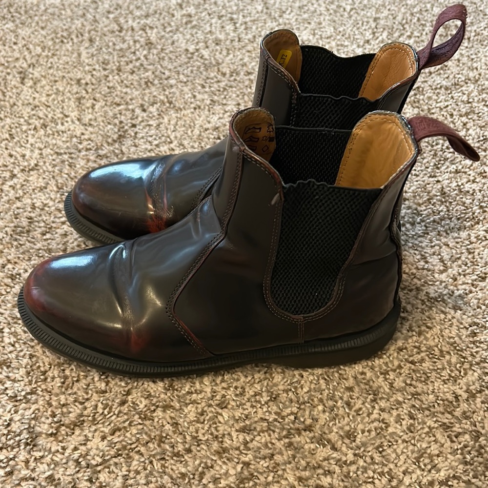 Dr. Martens Flora Boots